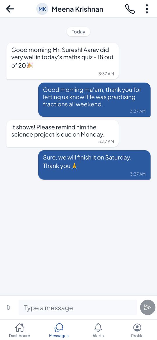Edu360 chat between a parent and a class teacher